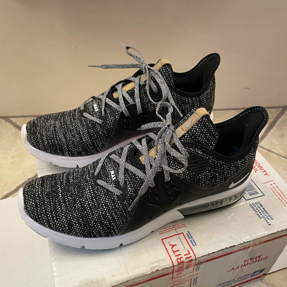Nike Air Max Sequent 3